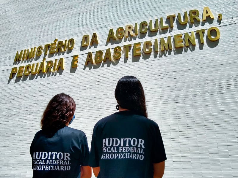 Auditores agropecuários aceitam proposta e encerram operação padrão em todo o país